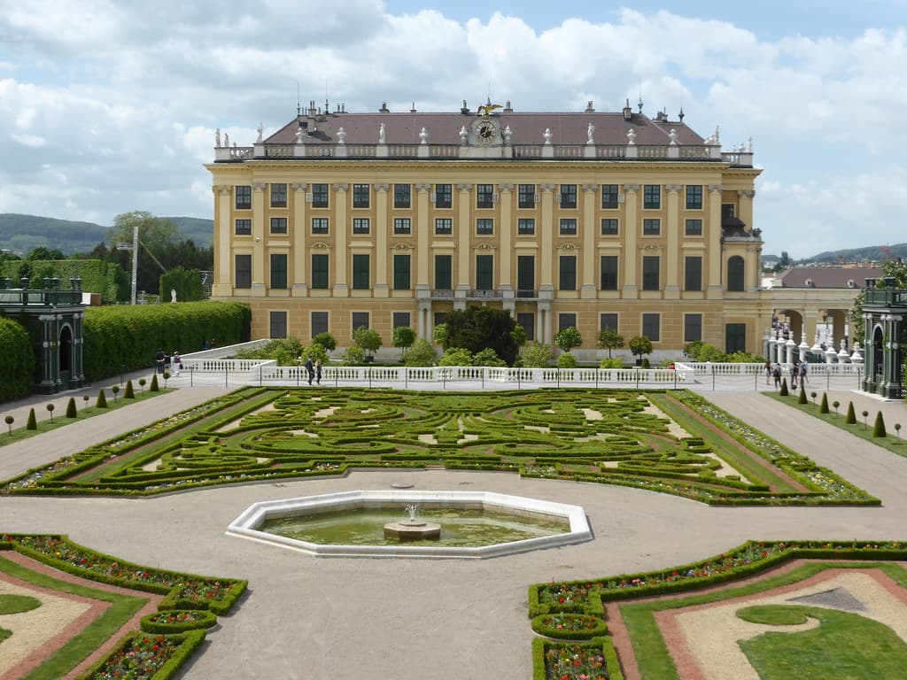 Schonbrunn Palace and its gardens in Vienna