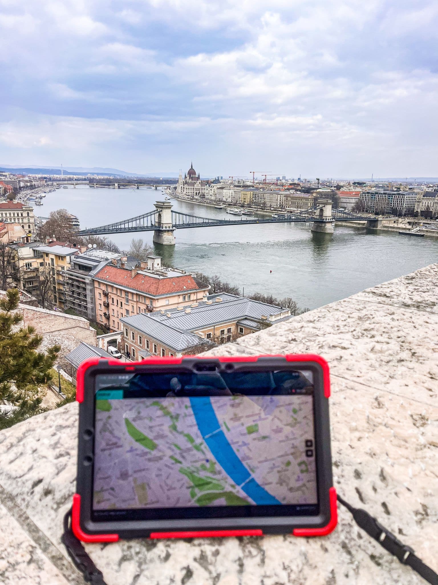 Essential Budapest Hunt